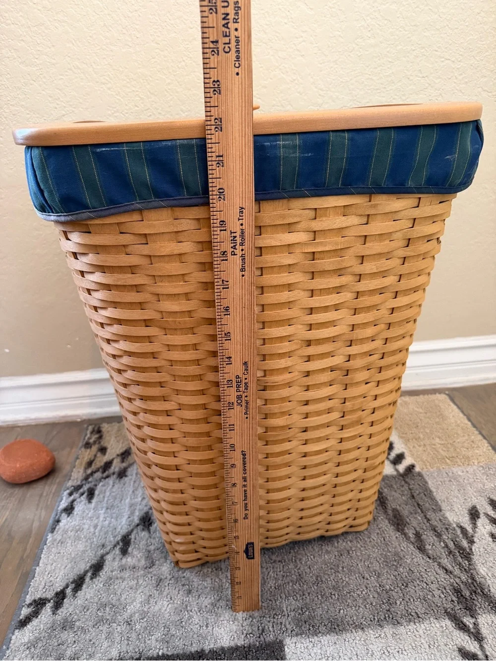 Longaberger Large Hostess Laundry Hamper 22” Tall with Lid Liner & Protector